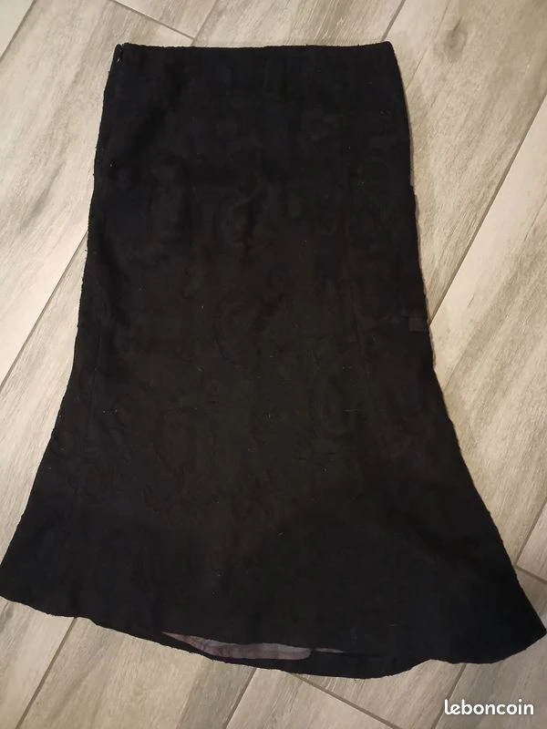 Jupe en laine noire Zapa T40